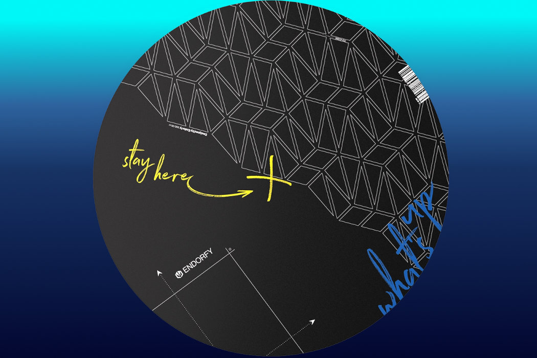 Mata pod fotel gamingowy ENDORFY FP110C wytzrymałość przyczepność cisza spokój PVC wodoodporna gaming gry gracz