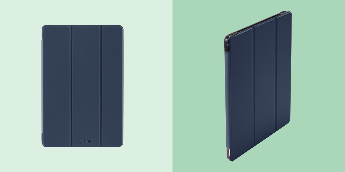Obraz przedstawia granatowe etui na tablet z trzema pionowymi panelami. Na etui widoczne jest logo \'hama\'.