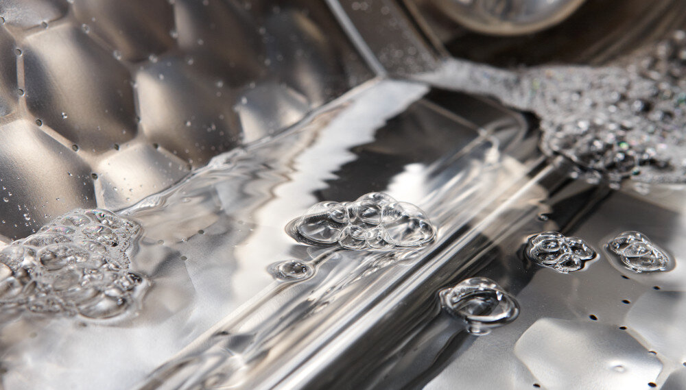 PRALKA MIELE WWB360 WCS zdjęcie lifestyle bęben woda Ochrona przed zalaniem system zabezpieczający WCS WPS