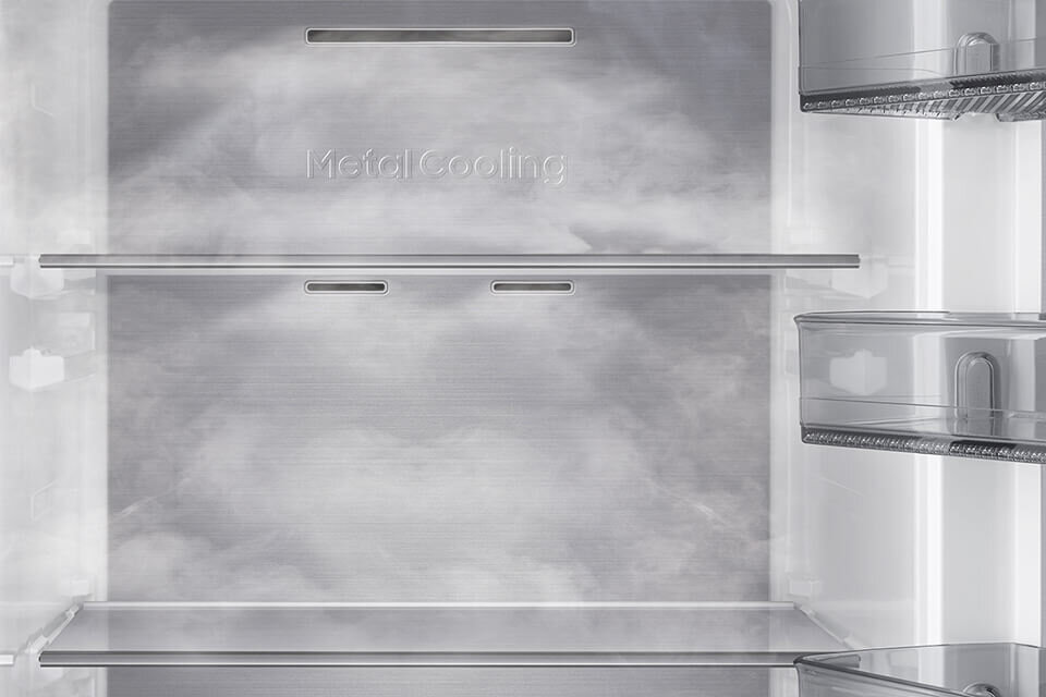 lodówka do zabudowy brd27713eww z metal cooling