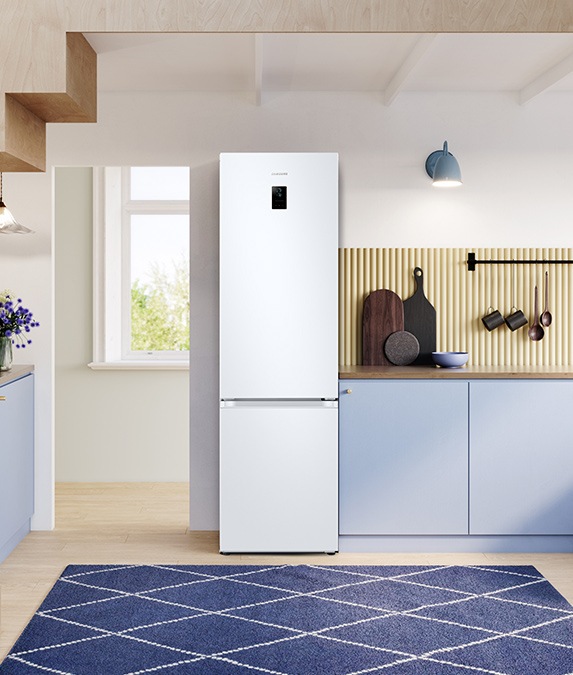 Samsung RB38C672CWW pasuje do nowoczesnej zabudowy kuchennej