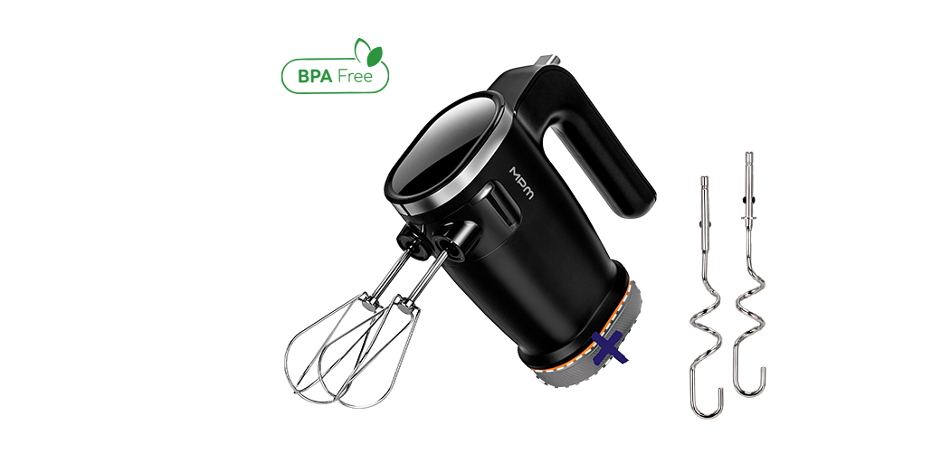 Mikser ręczny GoFree CMMR-01 wraz z mieszadłami obok produktu.