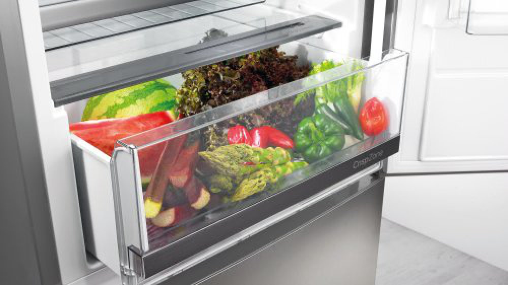 Lodówka GORENJE NRK6192MR - Szuflada CrispZone