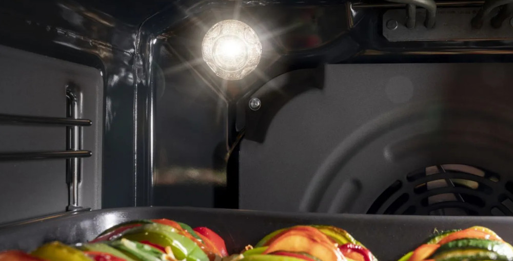 KUCHNIA HISENSE HEITS5D70BPMPG Oświetlenie wnętrza widoczność 