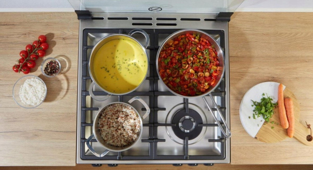 KUCHNIA GORENJE MEKS5121SM Duża przestrzeń do gotowania BigSurface smukła płaska konstrukcja swobodne przesuwania duże naczynia stabilność