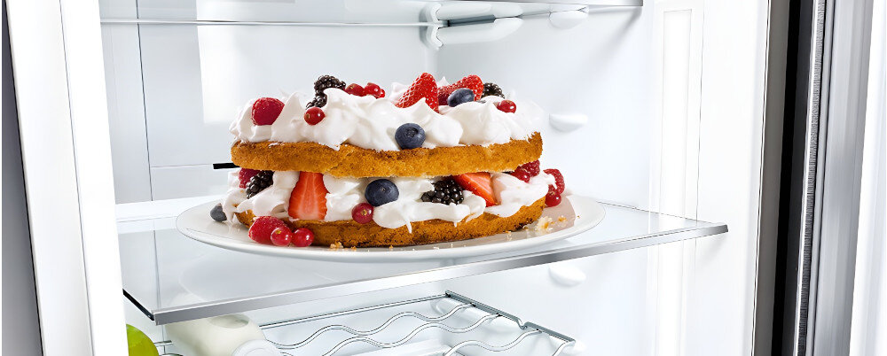 LODÓWKA BOSCH KGV33VLEA SREBRNA Półki EasyAccess Shelf Łatwy dostęp wytrzymałe hartowane szkło trwałość mocne półki ciężkie przedmioty