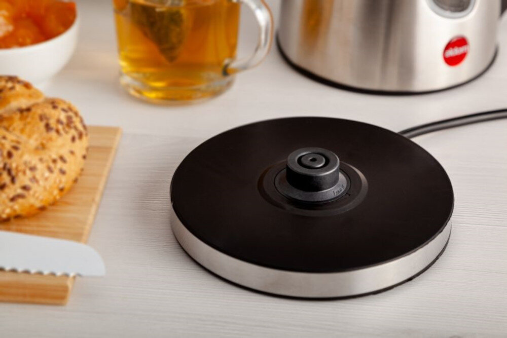 Czajnik ELDOM Humie CS10 Obrotowa podstawa