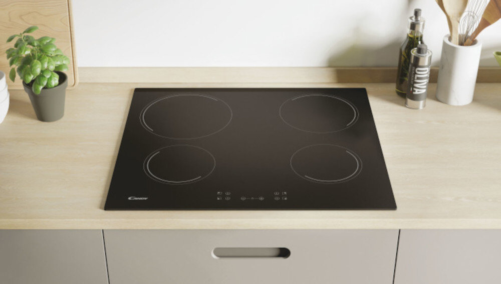 Plyta ceramiczna CANDY CH64CCB 4U2 szeroki rozstaw pol grzewczych