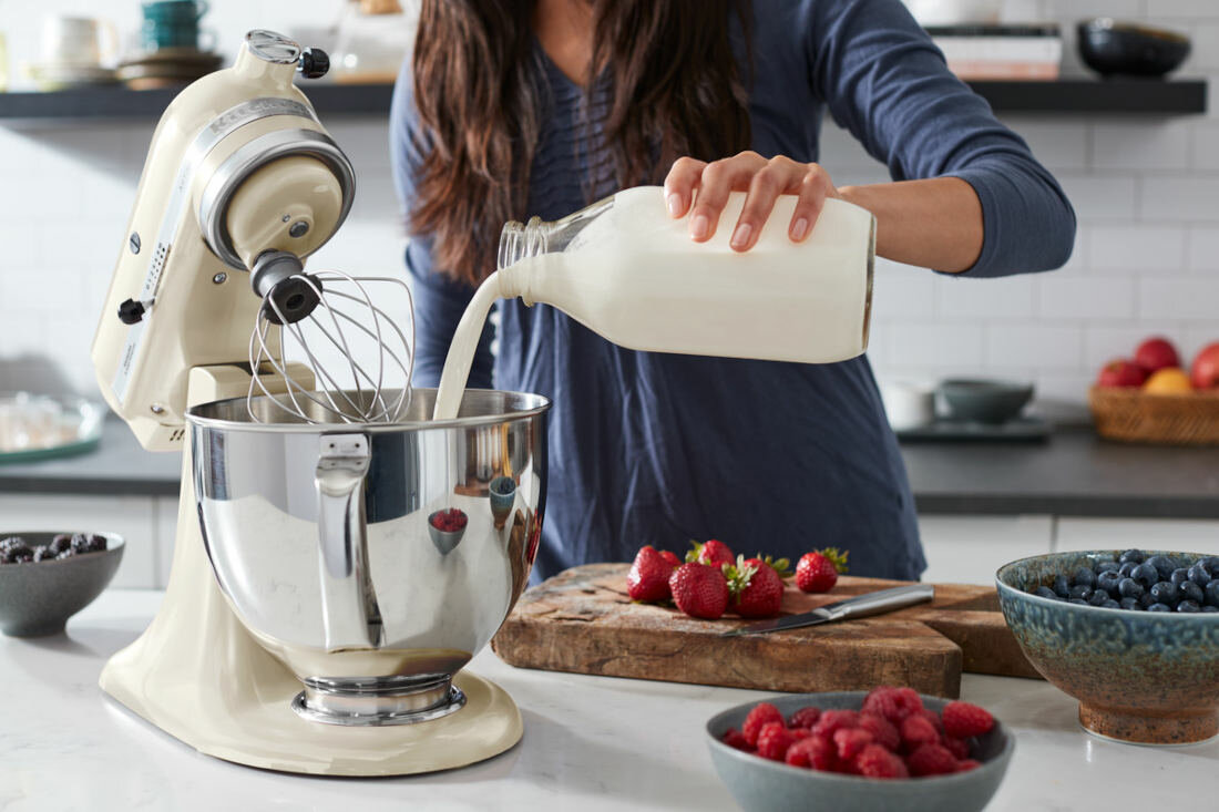 Robot kuchenny planetarny KITCHENAID Artisan 5KSM125EAC 300W 6-elementowa rozga mozliwosci uzytkowanie