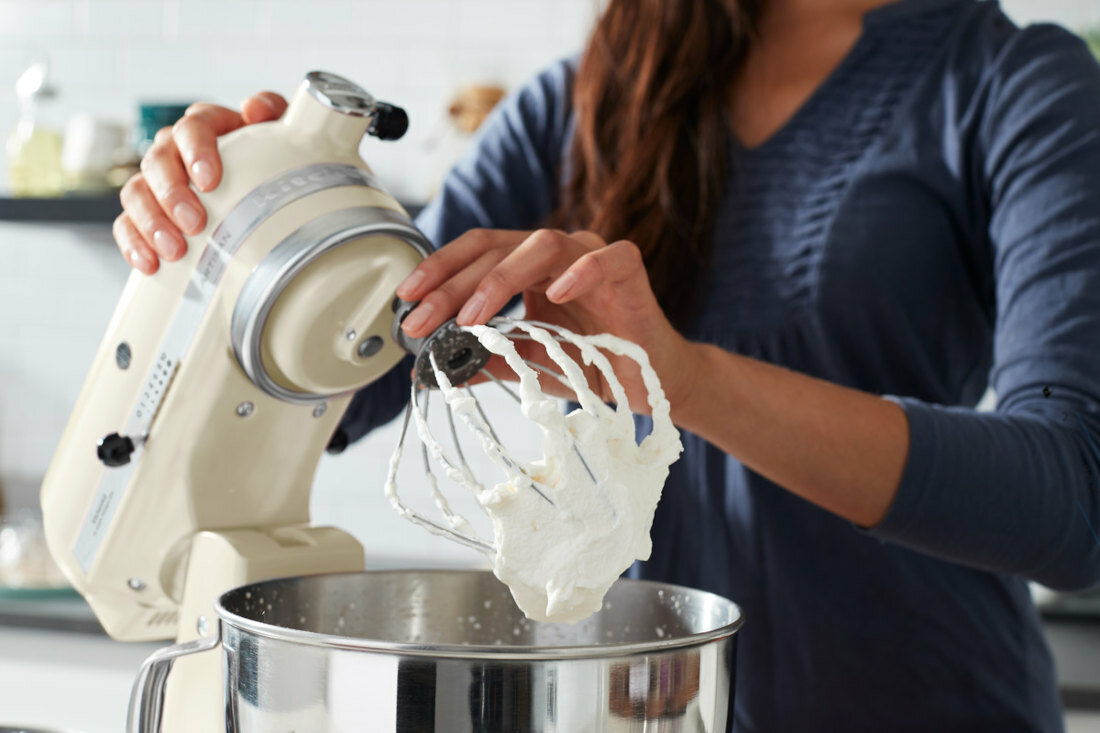 Robot kuchenny planetarny KITCHENAID Artisan 5KSM125EAC 300W ubijanie wyrabianie mocny wykonanie uzytkowanie mozliwosci