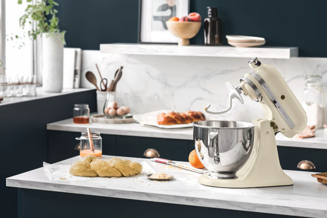 Robot kuchenny planetarny KITCHENAID 5KSM125EER 300W hak molziowsc mycia w zmywarce przeznaczenie do zagniatania i miesienia
