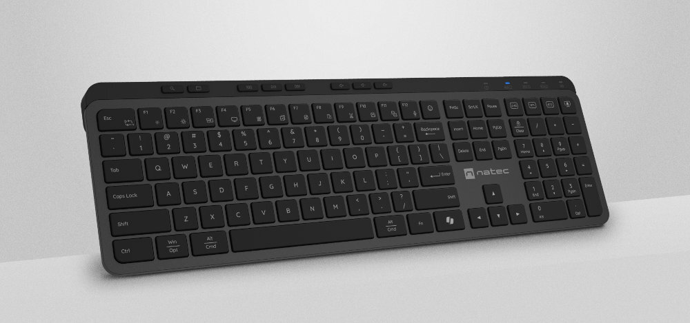Klawiatura NATEC Medusa prosty styl wysoką jakością Smukła forma eleganckie detale - klawiatura na jasnym tle