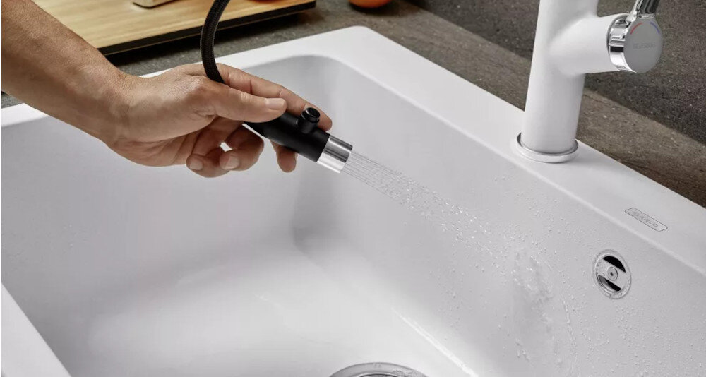 ZLEWOZMYWAK BLANCO Naya 6 519641 łatwość pielęgnacji czyszczenie usuwanie zabrudzń woda bez chemii