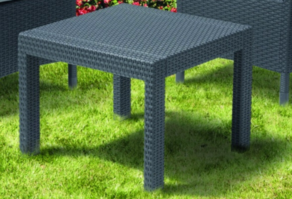 Meble ogrodowe ALLIBERT Georgia – Antracytowy stolik kawowy blat stołu odporny na uderzenia i zmienne warunki pogodowe wymiary 65 x 67 x 77 cm