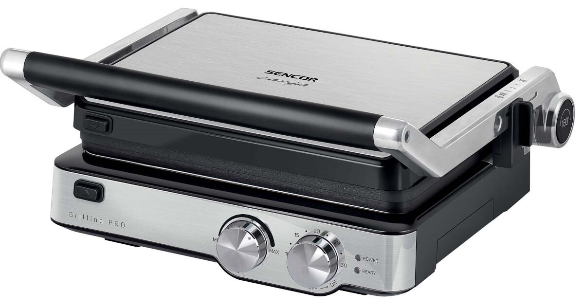 Grill elektryczny SENCOR SBG 4010SS, moc, nagrzanie, płyty, skrócenie, oczekiwanie, regulacja, na białym tle grill frontem prawo skos