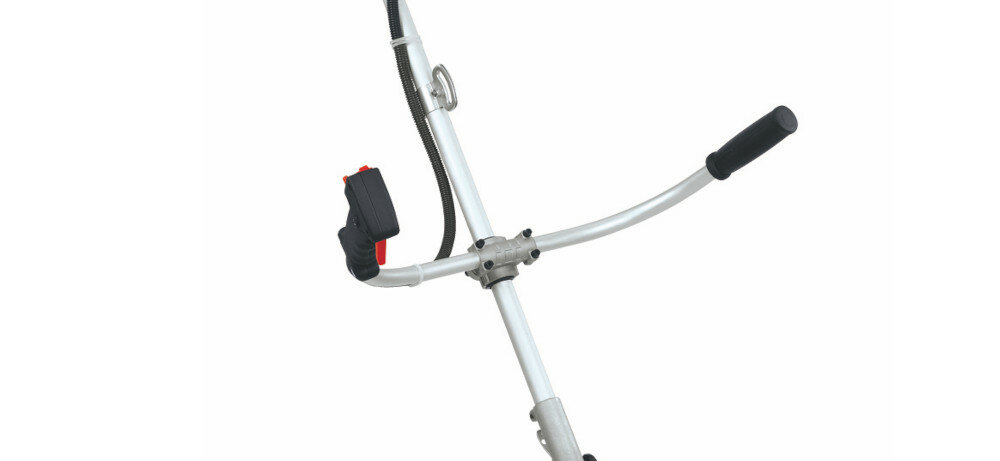 Kosa spalinowa EINHELL GH-BC 30 AS antywibracyjny uchwyt ergonomiczny kształt manetki poziom hałasu 114 dB