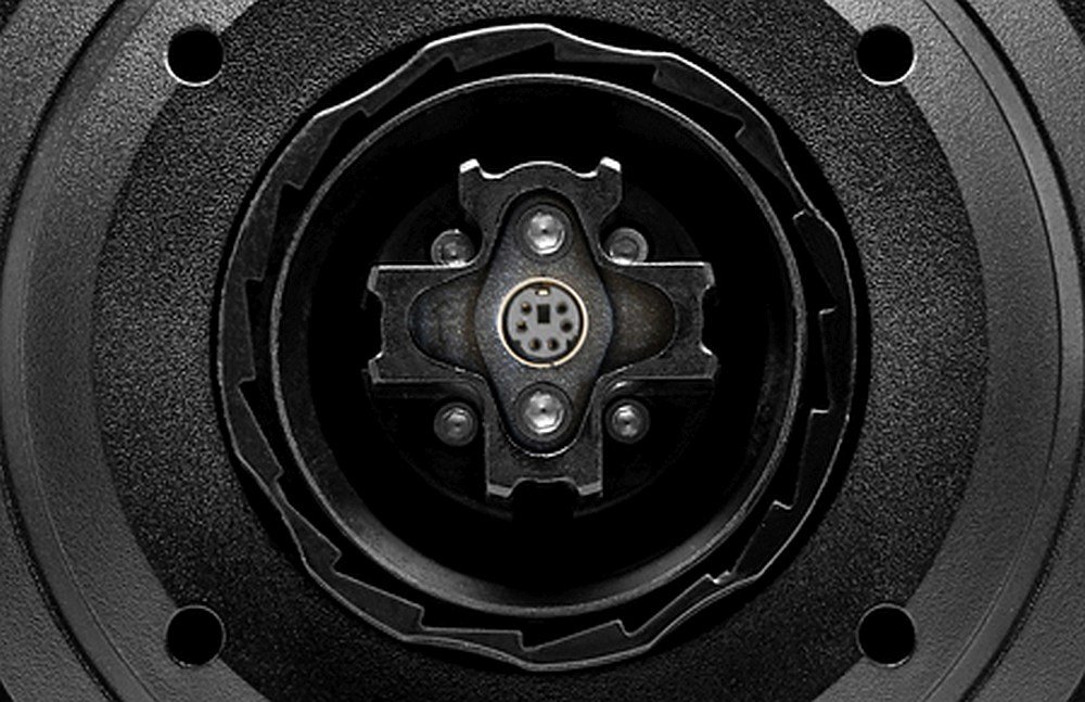 Kierownica THRUSTMASTER T300 RS konstrukcja