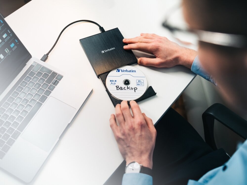 Płyta VERBATIM Datalife BD-R, 25 GB, 6x (25 szt.)
                płyta w odtwarzaczu