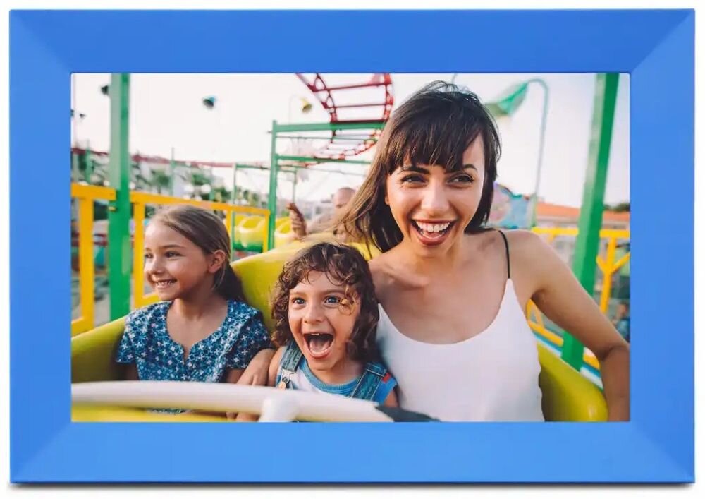 Ramka cyfrowa DENWER Frameo PFF-1023BU Niebieski prezentacja ramki na białym tle pamięć tysiące zdjęć obsługa kart microSD do 64 GB wbudowany głośnik centrum multimedialne