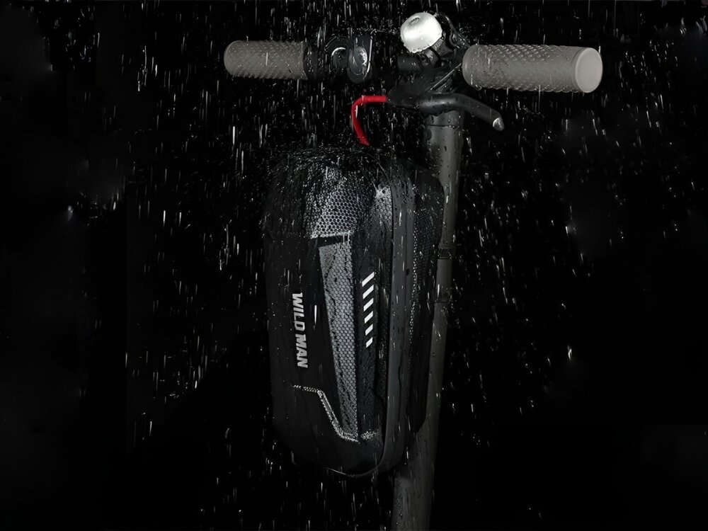 Torba na hulajnogę WILDMAN RS4L Czarny
                torba na hulajnodze w deszczu