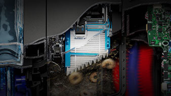 Duże zbliżenie na wewnętrzną budowę, filtr i elementy technologii urządzenia