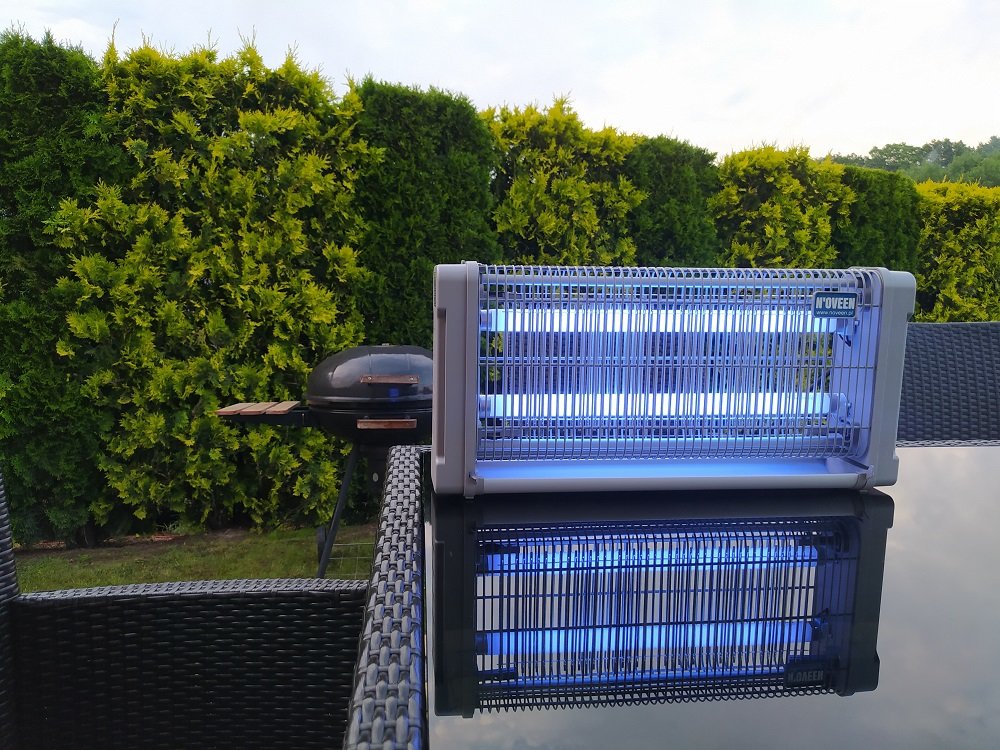 Lampa-owadobójczaNOVEENIKN1Szary-czajnik_bezpieczenstwo