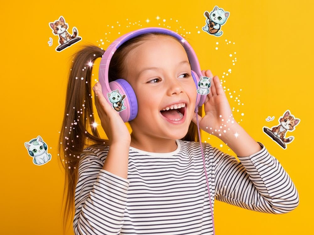 Słuchawki nauszne POWERLOCUS Pled Wired przewodowe dla dzieci, komfortowe nauszniki, kontrola głośności, dziecko z założonymi słuchawkami nausznymi
