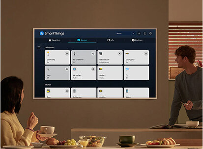 Wygodne zarządzanie urządzeniami dzięki SmartThings dostępne w telewizorze Samsung The Frame Pro (2025). Telewizor dostępny w sklepach Media Expert.