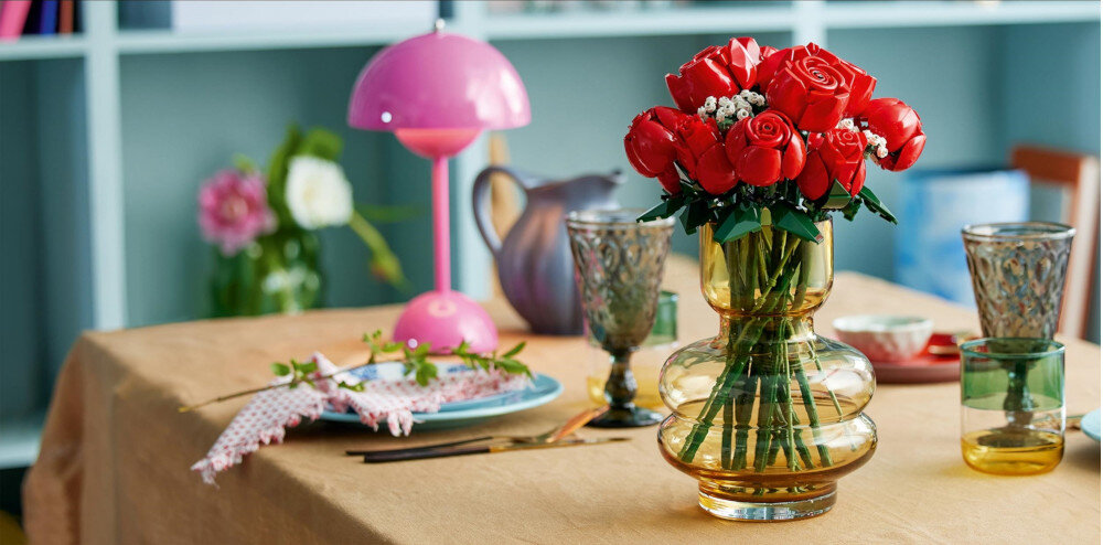 KLOCKI LEGO ICONS BUKIET RÓŻ 10328 ozdoba gipsówka róże gałązki łodygi