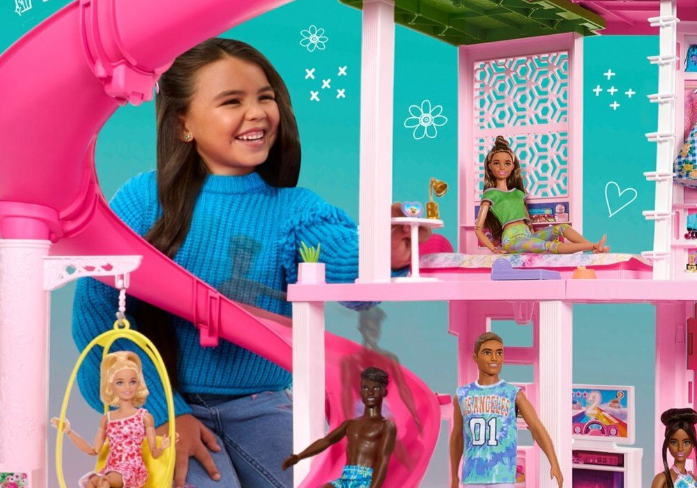 Domek Barbie Dreamhouse Dom Marzeń zabawa impreza kreatywność realizm wysokość marzenia wyposażenie