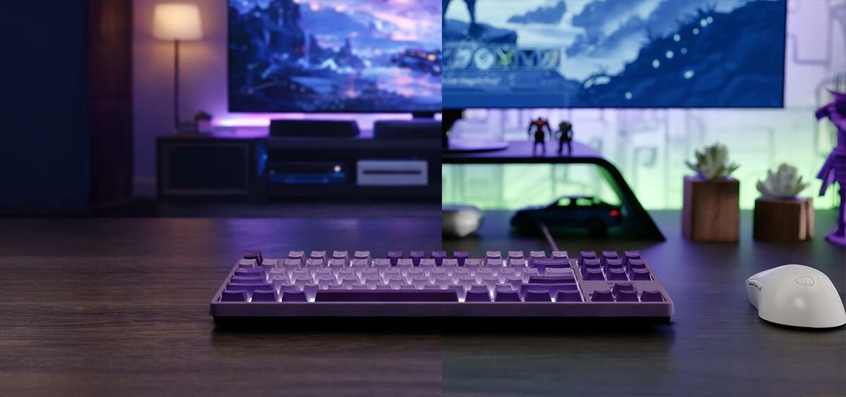 FURY Kanabo K2 Fury Kanabo K2 konsolami PlayStation i Xbox łatwe przełączanie między platformami - klawiatura na biurku przed monitorem