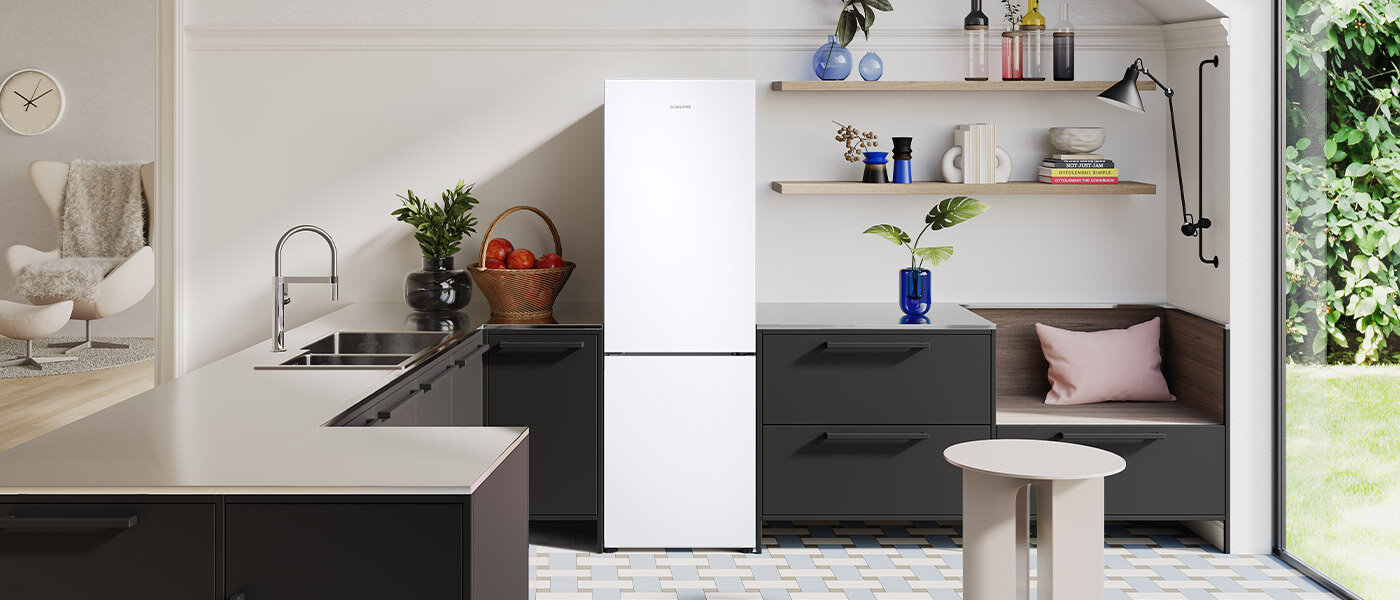 Media Expert - lodówka Samsung RB33B610EWW - ponadczasowy design