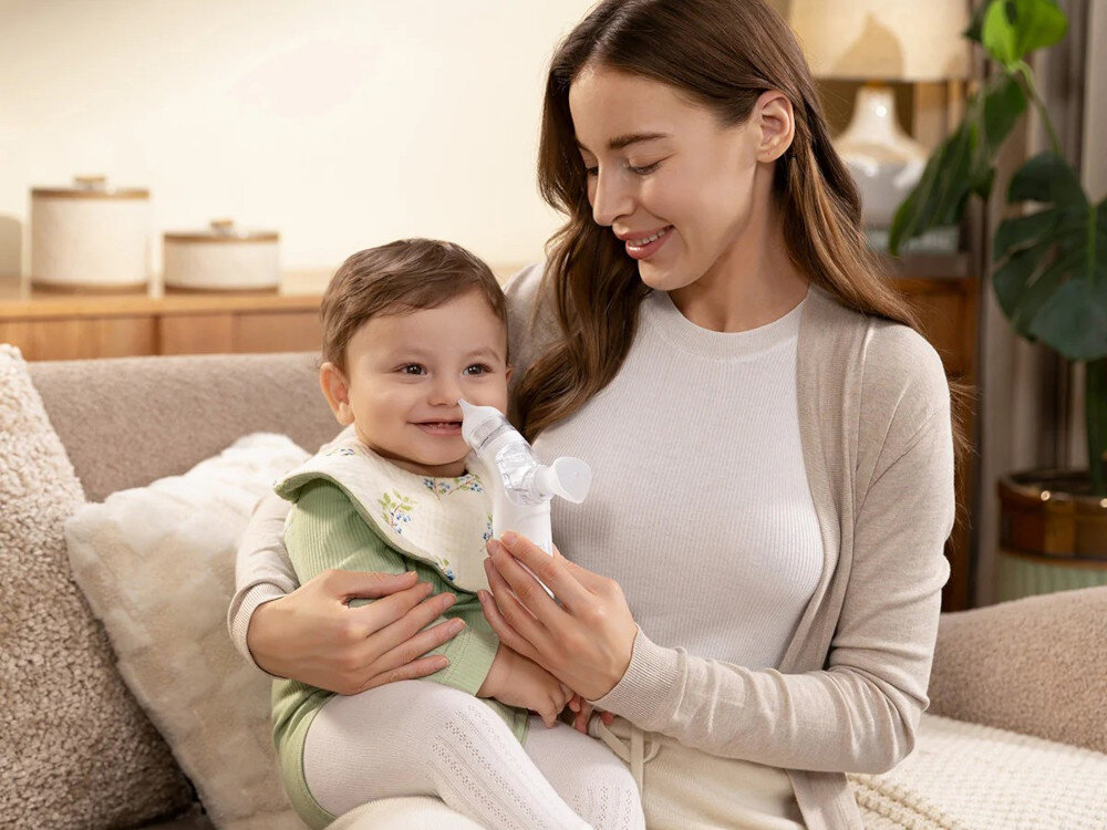 Aspirator do nosa MOMCOZY BreezyClear 2w1 Skuteczna pomoc przy katarze funkcję delikatnego nawilżania oraz sprawnego odciągania wydzieliny  technologia klasy szpitalnej o mocy 65 kPa higiena System 2 w 1