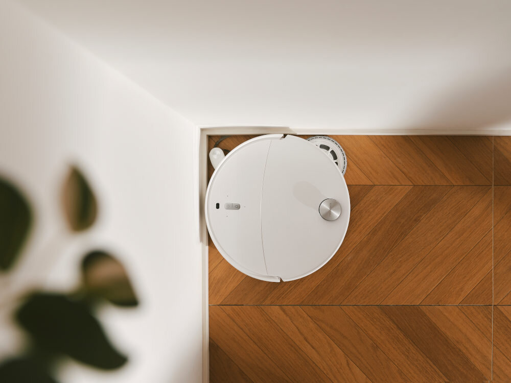 Robot sprzątający ROBOROCK Qrevo Edge 2 Pro Dokładność przy krawędziach System nawigacji LiDAR z technologią reaktywną boczny laser VertiBeam  precyzja czyszczenie przestrzeń krawędzie Funkcja Extra Edge z ściereczką FlexiArm