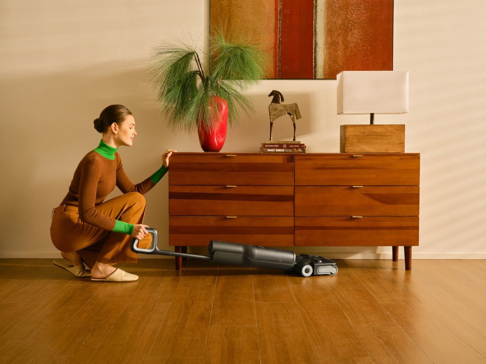 Odkurzacz ROBOROCK F25 Ace Combo Dotarcie do trudnych miejsc Technologia FlatReach™ 2.0 płaska konstrukcja o wysokości ok. 12,5 cm