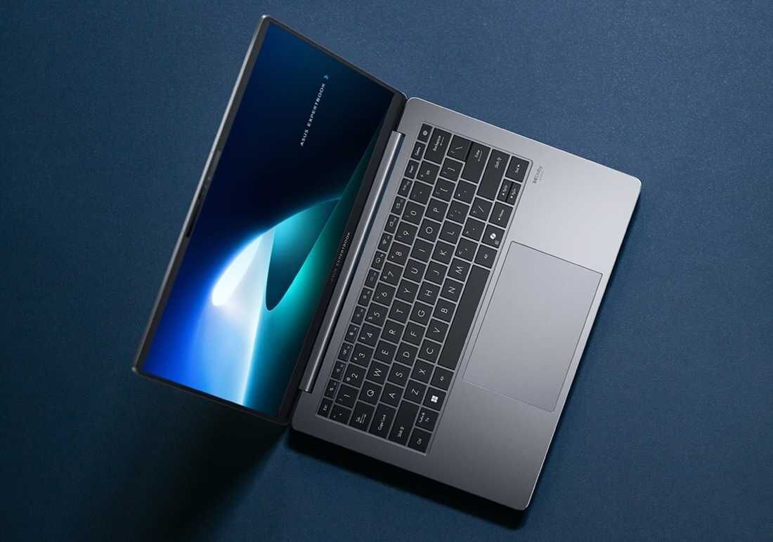 Laptop ExpertBook P5 P5405 z logo Copilot+ PC – funkcje AI do pracy