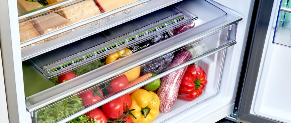 LODÓWKA BEKO BCNA275E5ZSN EverFresh Technologia dłuższa świeżość komora owoce warzywa