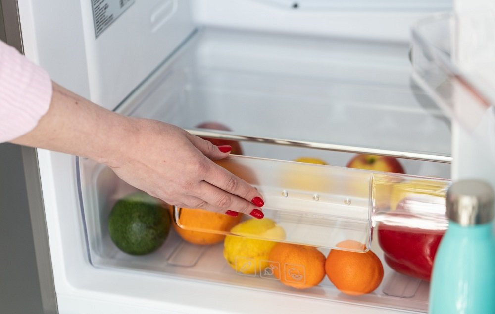 Lodówka MPM 285 KB 31 pojemnik na warzywa owoce oddziela zapach