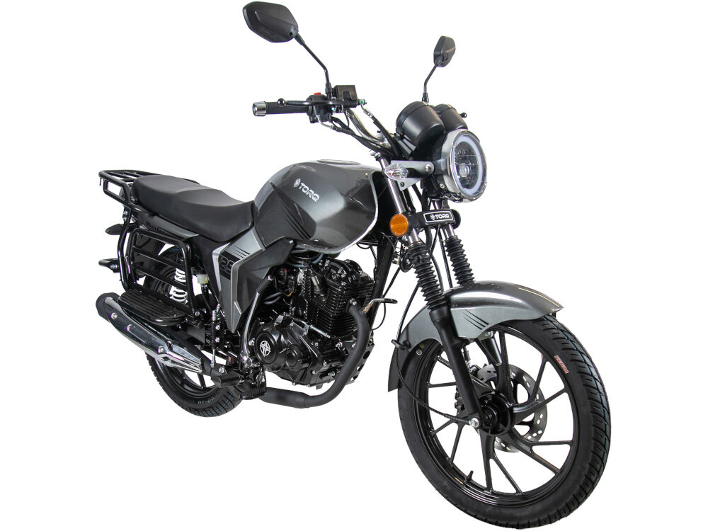 Motocykl TORQ Hunter 125 MC125-5 124.4cm3 11l Szary motocykl na białym tle widoczny od przodu pod skosem środek transportu wygoda
