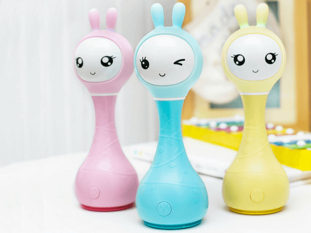 Zabawka edukacyjna ALILO Smarty Bunny R1 Niebieski różnorodność kolorów, trzy wersje kolorystyczne, możliwość wyboru rozwija u dziecka poczucie estetyki i indywidualności, trzy zabawki w trzech wersjach kolorystycznych