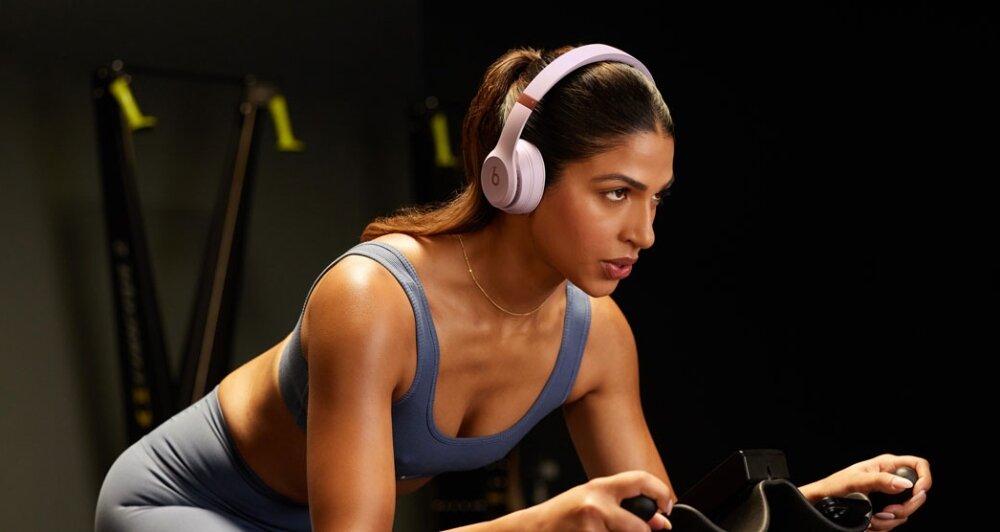 Słuchawki nauszne BEATS Solo 4 Wireless bateria akumulator dzwiek czas pracy