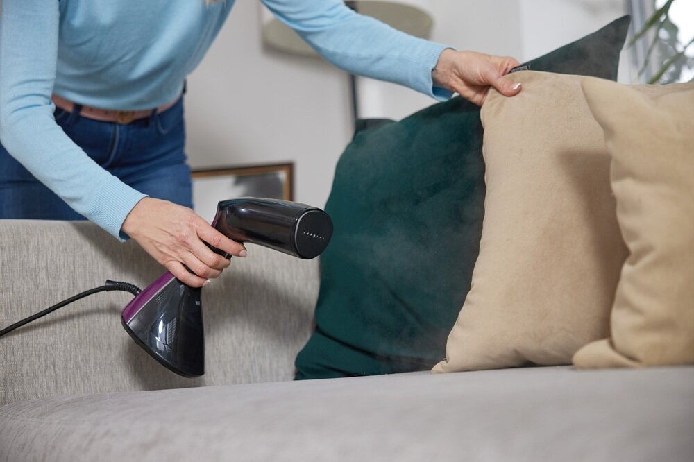 Parownica do ubrań Steamer GORENJE GS2100BKV odświeżenie i dezynfekcja ubrań, eliminacja zapachów i bakterii, świeże, czyste, gotowe do noszenia