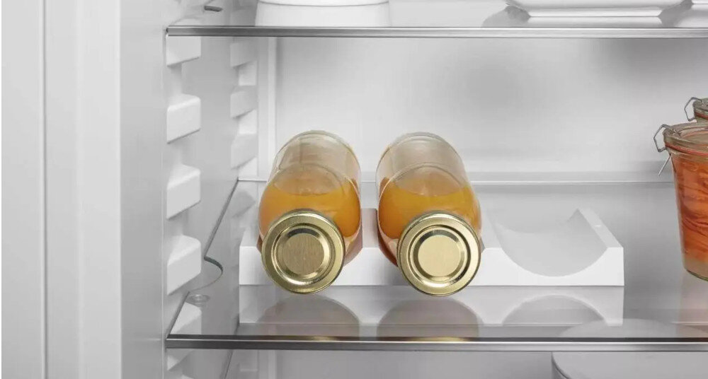 CHŁODZIARKA LIEBHERR CNsfd 5704 EASYFRESH półka 3 butelki praktyczne funkcjonalne bezpieczeństwo