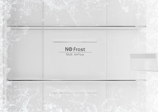 Zbliżenie na wnętrze lodówki MPM-375-FR-54, napis No Frost Multi AirFlow. Grafika pokryta szronem.