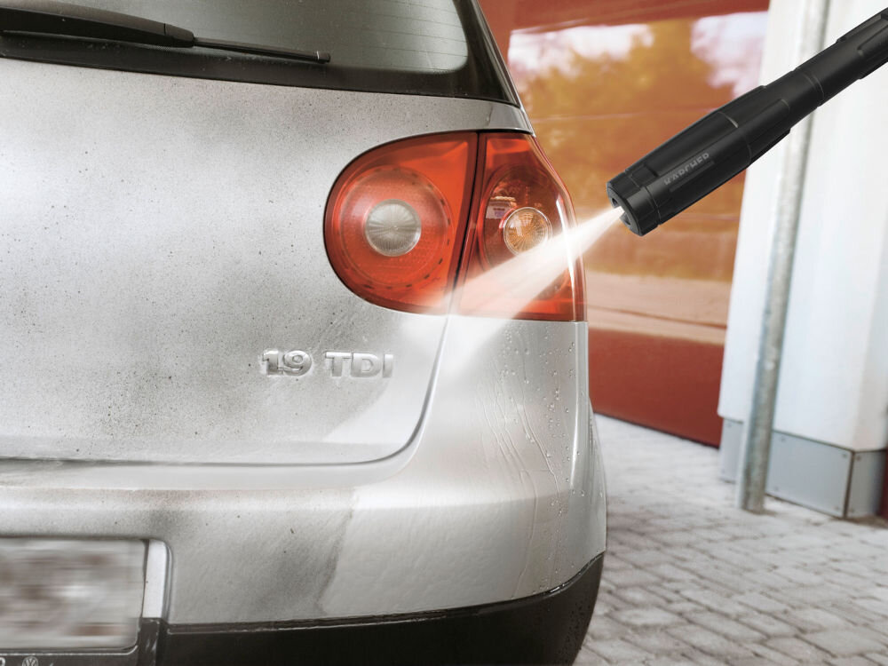 Myjka ciśnieniowa KARCHER K7 Power Flex Home 1.317-302.0 pistolet z wyświetlaczem ciśnienie do 180 bar wydajnośc do 600 litrów na godzinę wydajność powierzchniowa do 60 metrów na godzinę