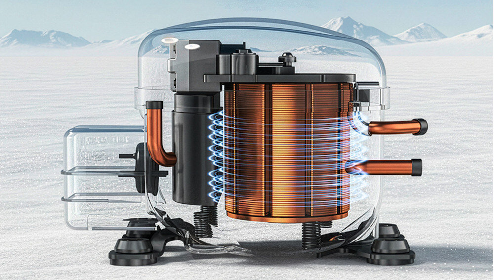 LODÓWKA DREAME COMBI MegaPro 2M-C DRB450WMBCEU NO FROST 201cm INOX Grafika techniczna prezentuje wnętrze sprężarki lodówki w przekroju. Widoczne są elementy mechaniczne oraz miedziane uzwojenia. Tło w chłodnej, lodowej scenerii sugeruje wysoką wydajność, trwałość oraz energooszczędną pracę systemu chłodzenia kompresor inwerterowy cicha praca energooszczędna stabilna temperatura