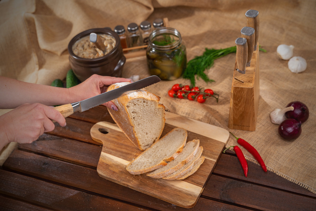 Zestaw noży GÖTZE & JENSEN KN700 rekojesc drewno pakka trwalosc odpornosc na wilgoc