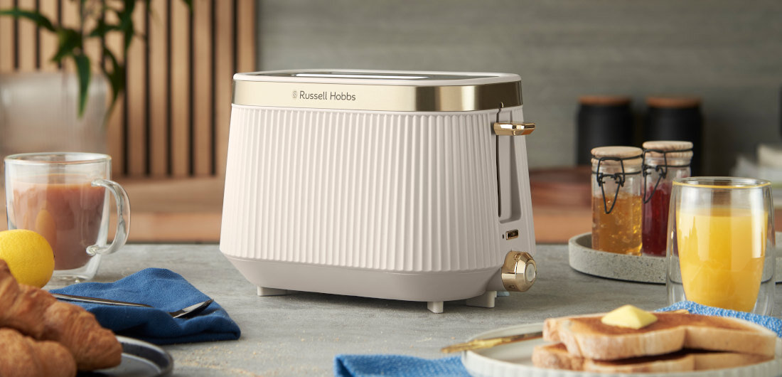Toster RUSSELL HOBBS Bronte 26761-56 Kremowy wygląd design prezentacja wizualizacja Wygodne przygotowanie posiłków