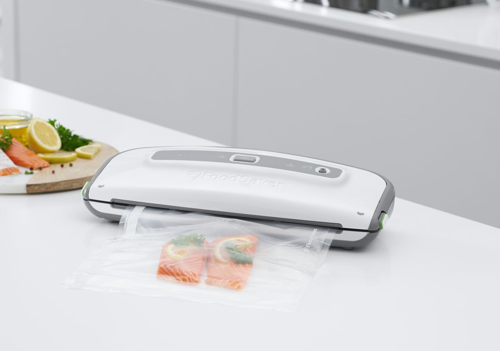 Zgrzewarka próżniowa FOODSAVER FFS014X świeżość na dłużej