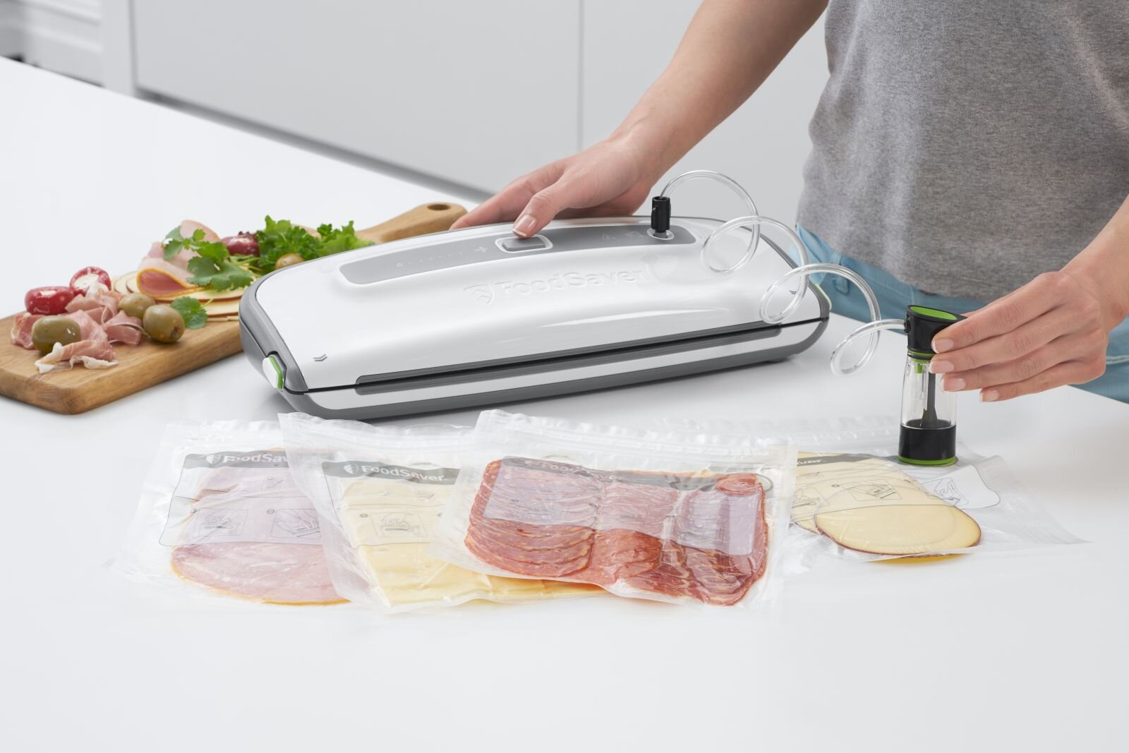 Zgrzewarka próżniowa FOODSAVER FFS014X obsługa automatyczne pakowanie